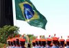 Bandeira do Brasil na Praça dos 3 Poderes